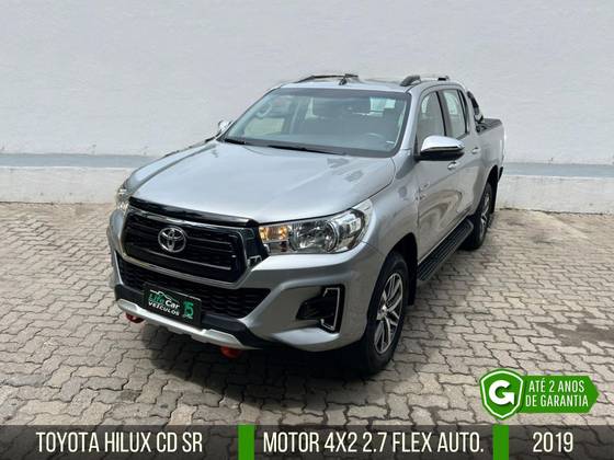 TOYOTA HILUX 2.7 SR 4X2 CD 16V FLEX 4P AUTOMÁTICO TOYOTA HILUX 2.7 SR 4X2 CD 16V FLEX 4P AUTOMÁTICO